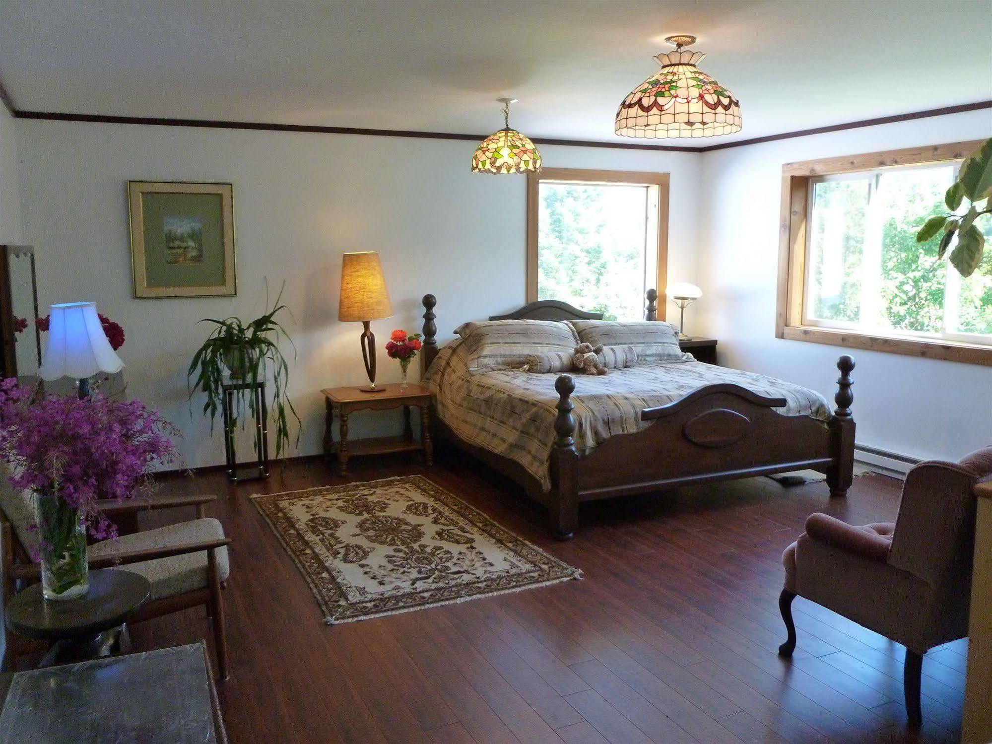 Harrison Hammond House Farmstay Harrison Mills Eksteriør bilde