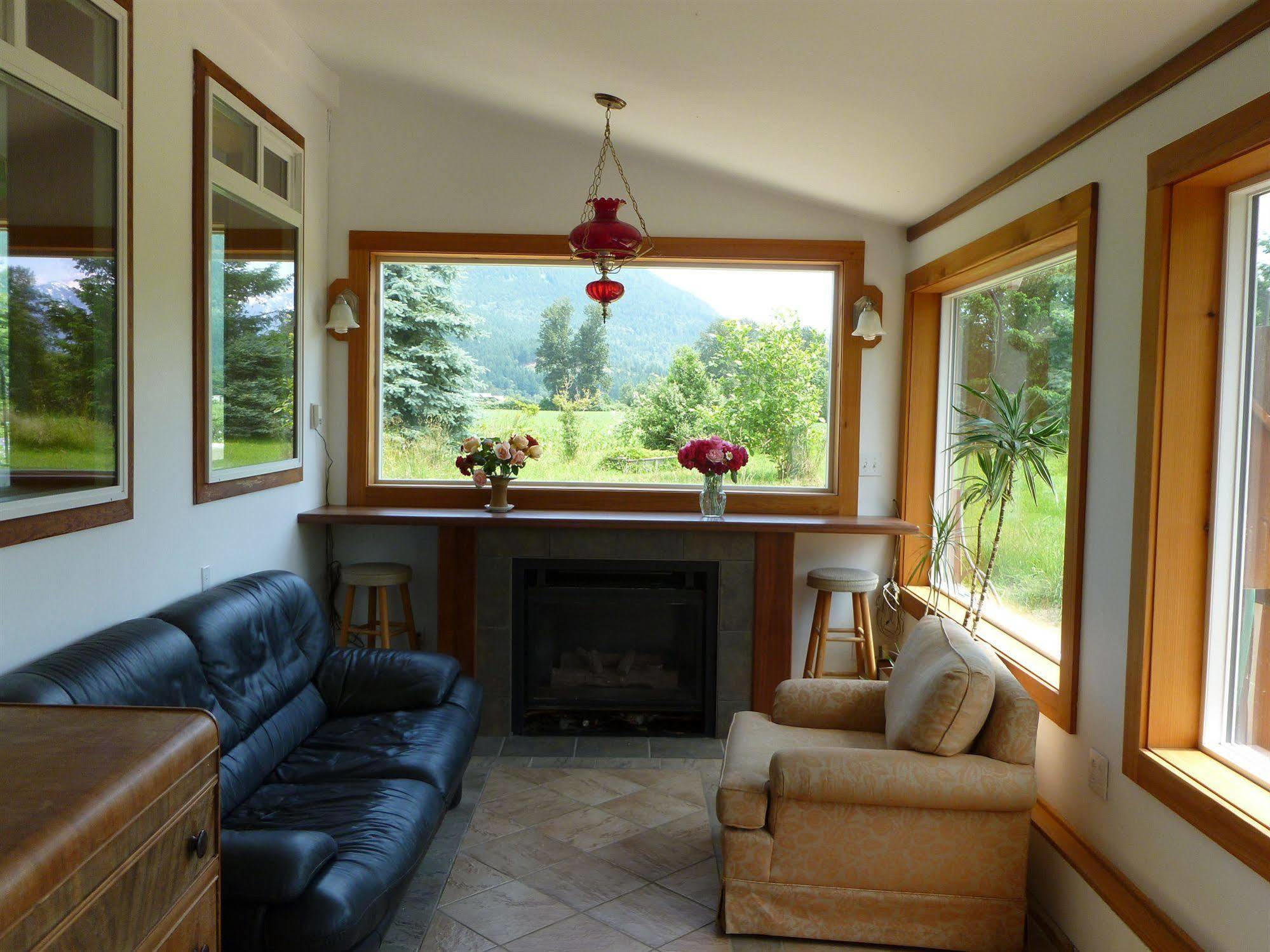 Harrison Hammond House Farmstay Harrison Mills Eksteriør bilde